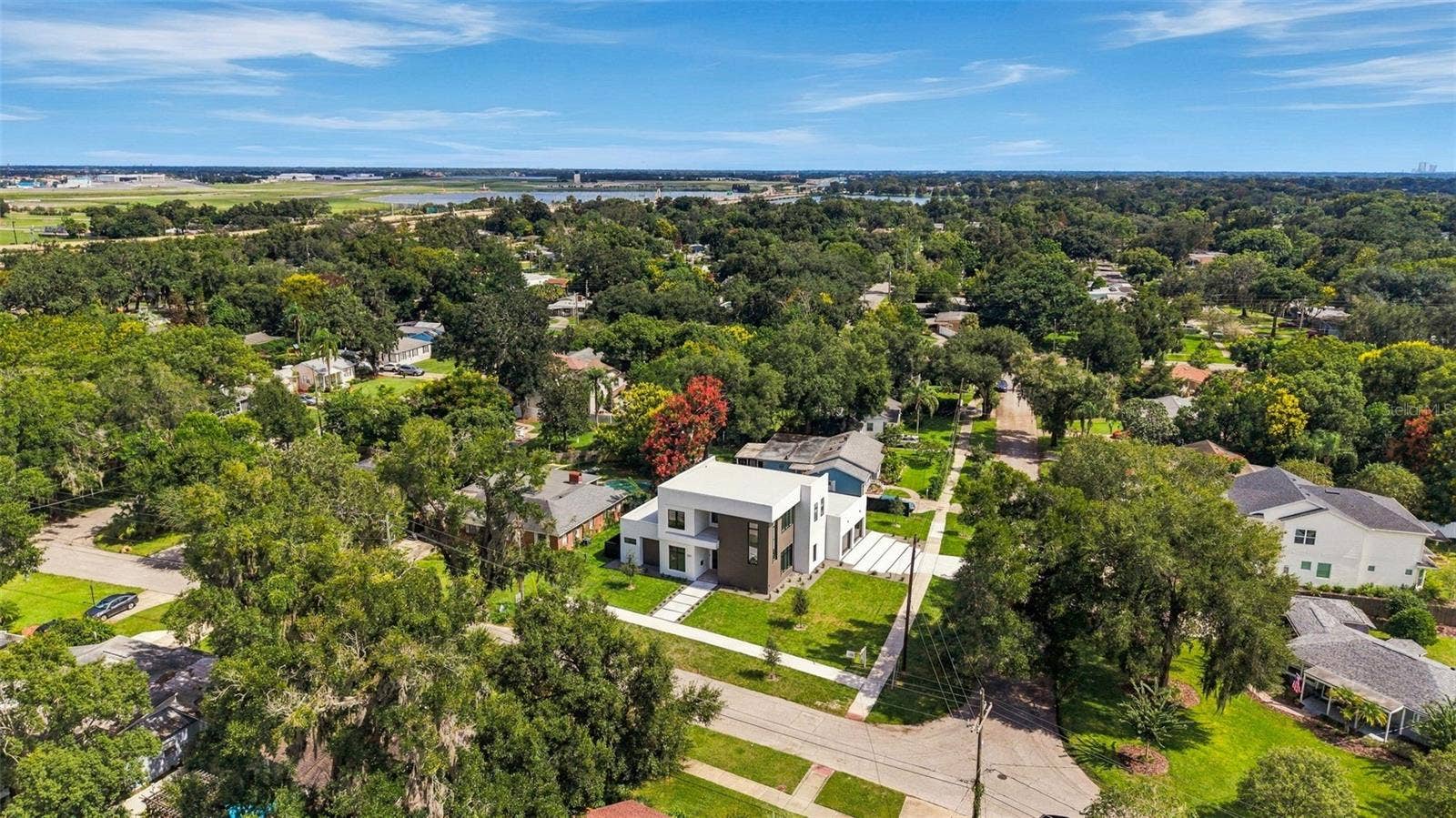 541 BUCKMINSTER CIRCLE, Orlando, FL 32803 541 BUCKMINSTER CIRCLE, Orlando, FL 32803
