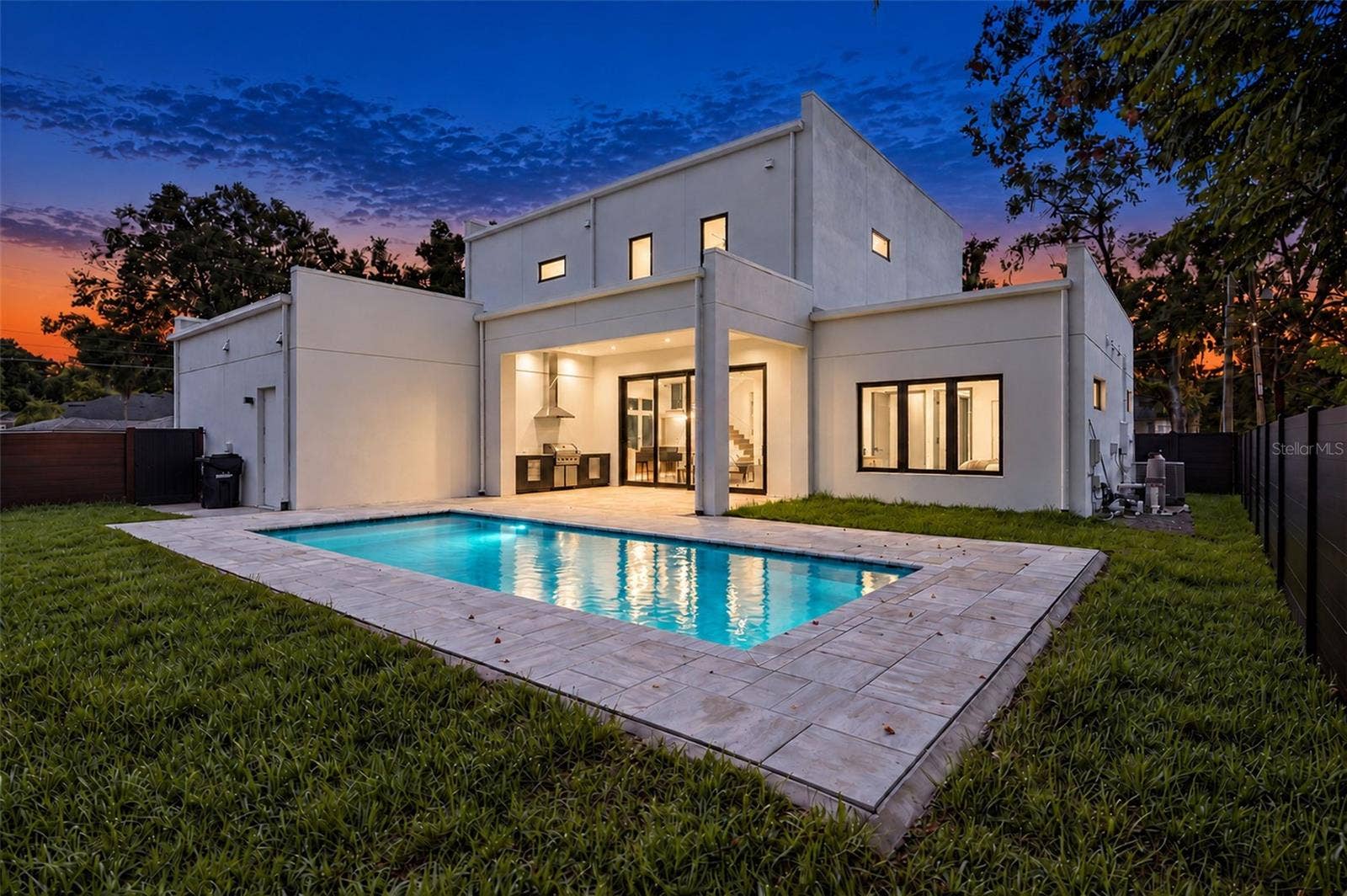 541 BUCKMINSTER CIRCLE, Orlando, FL 32803 541 BUCKMINSTER CIRCLE, Orlando, FL 32803