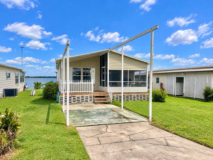 Property photo for 131 BONNIE DRIVE, Auburndale, FL