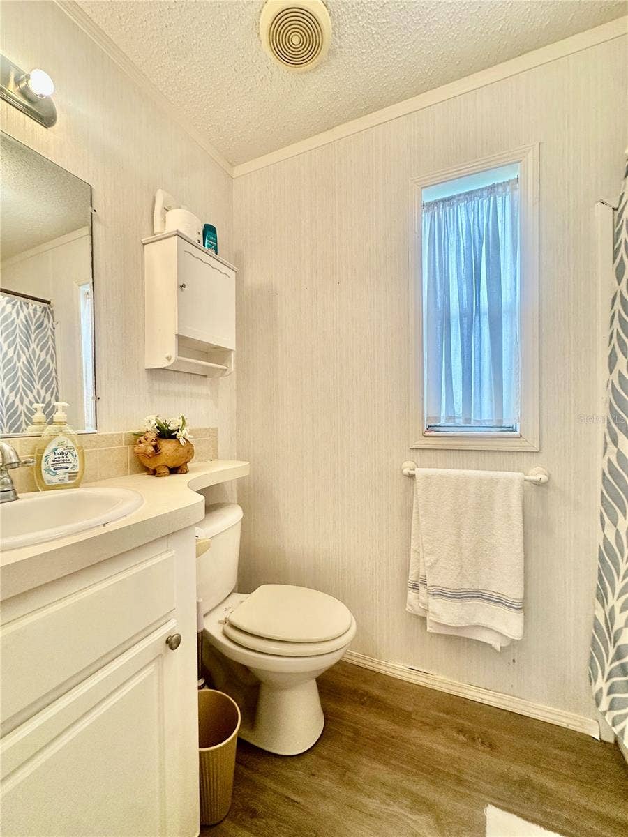 131 BONNIE DRIVE, Auburndale, FL 33823 2nd Bathroom