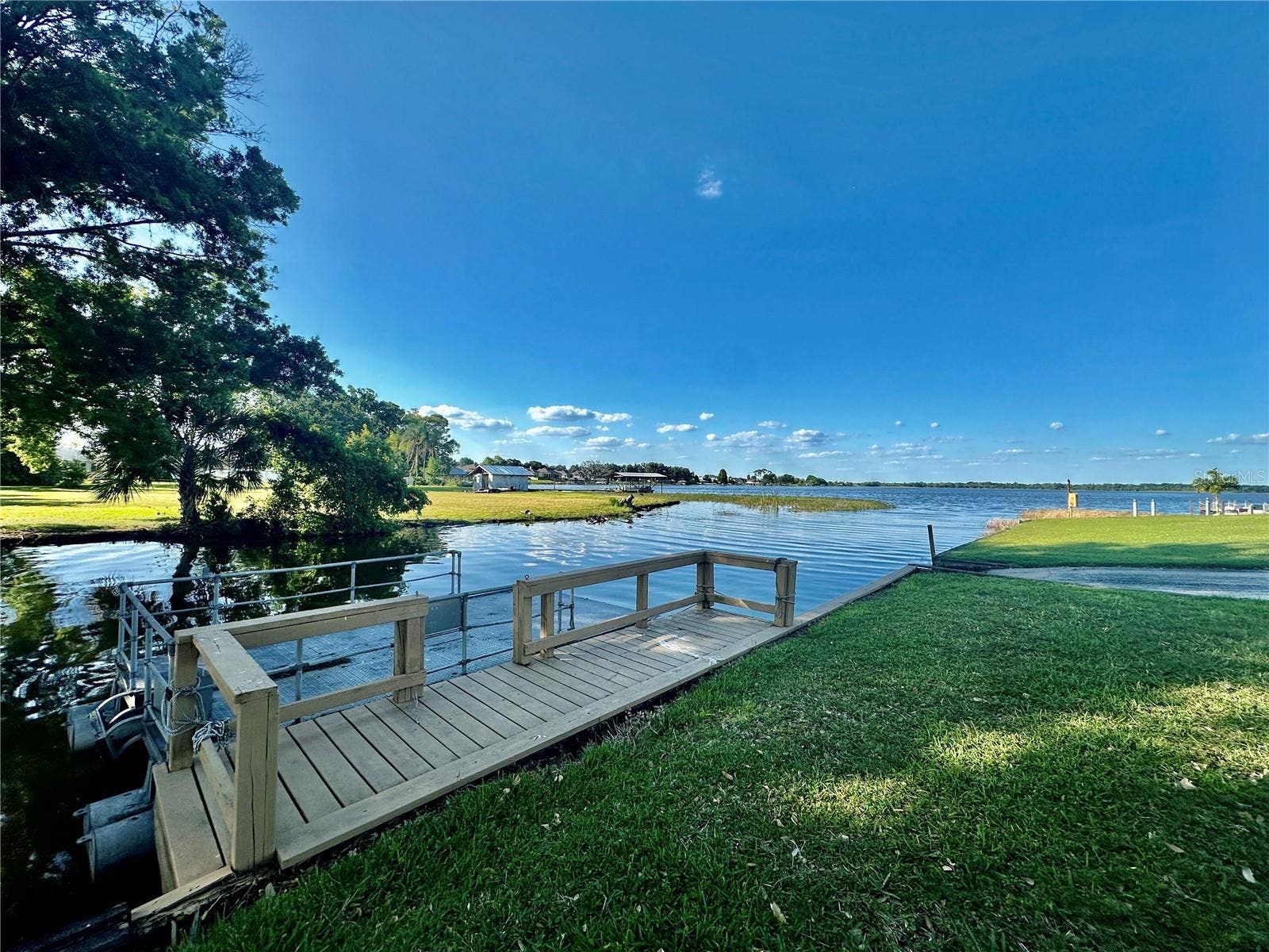 131 BONNIE DRIVE, Auburndale, FL 33823 Community Dock