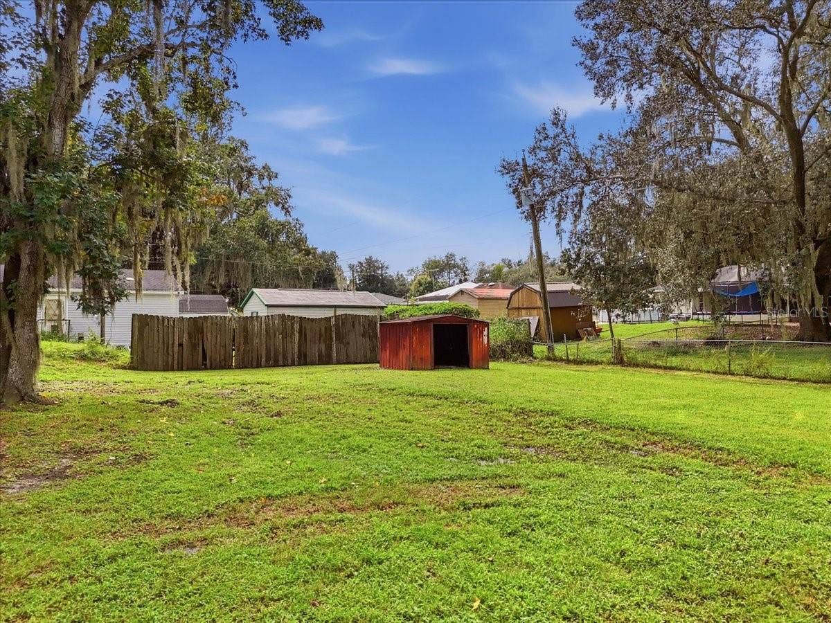 2412 ISLAND OAKS W, Lakeland, FL 33805