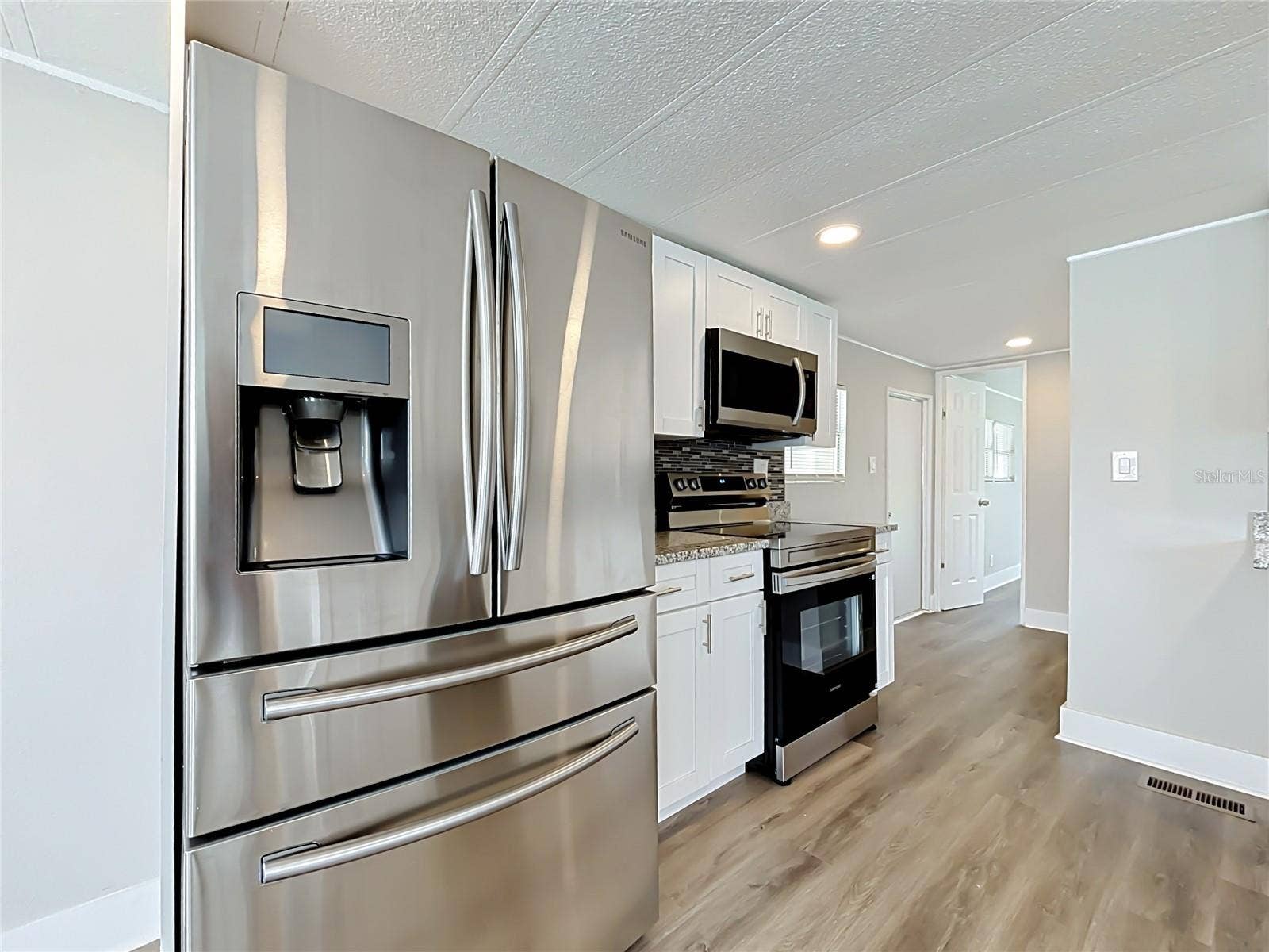 359 1ST AVENUE N, Lake Wales, FL 33859 359 1ST AVENUE N, Lake Wales, FL 33859