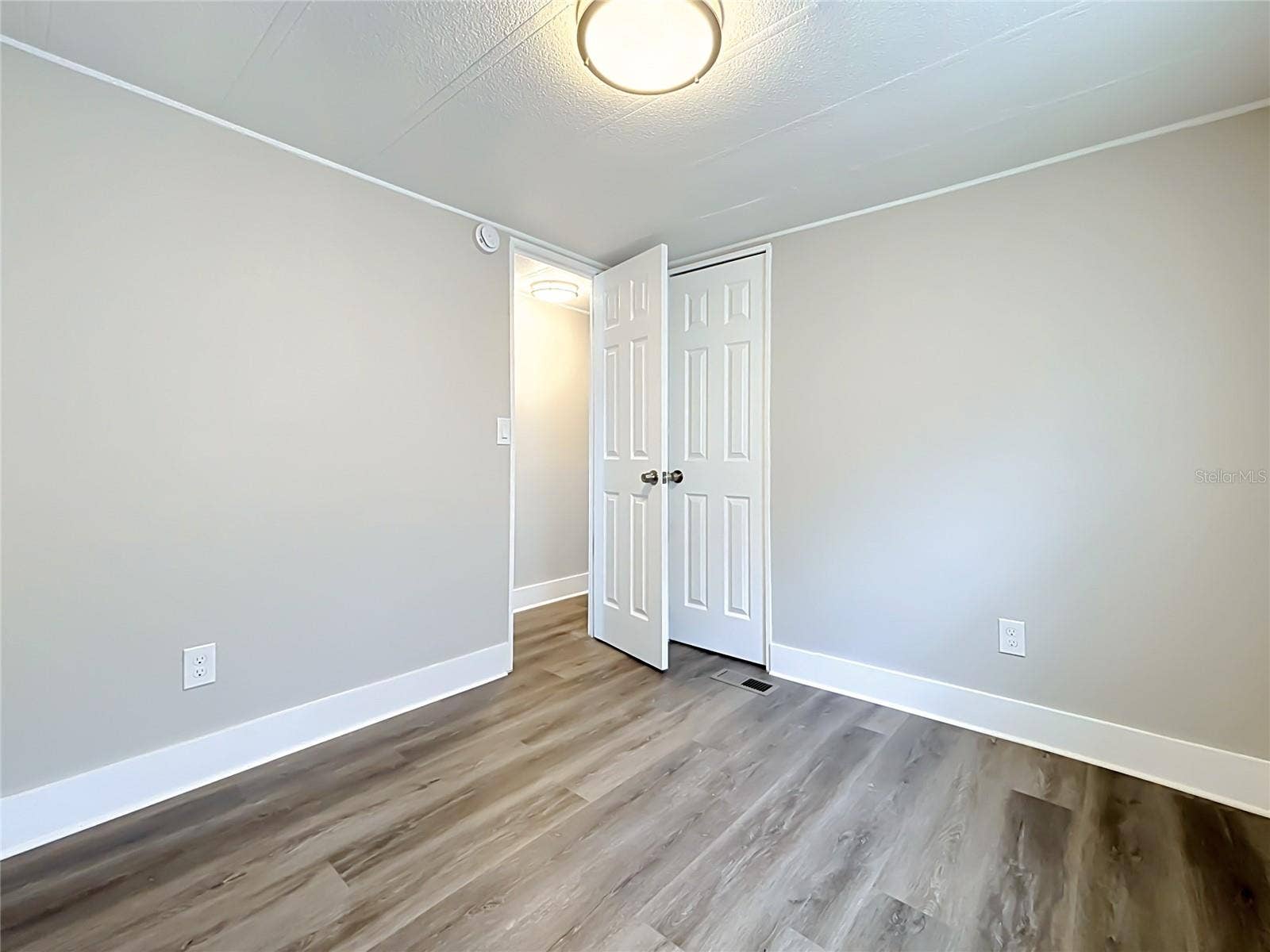 359 1ST AVENUE N, Lake Wales, FL 33859 359 1ST AVENUE N, Lake Wales, FL 33859