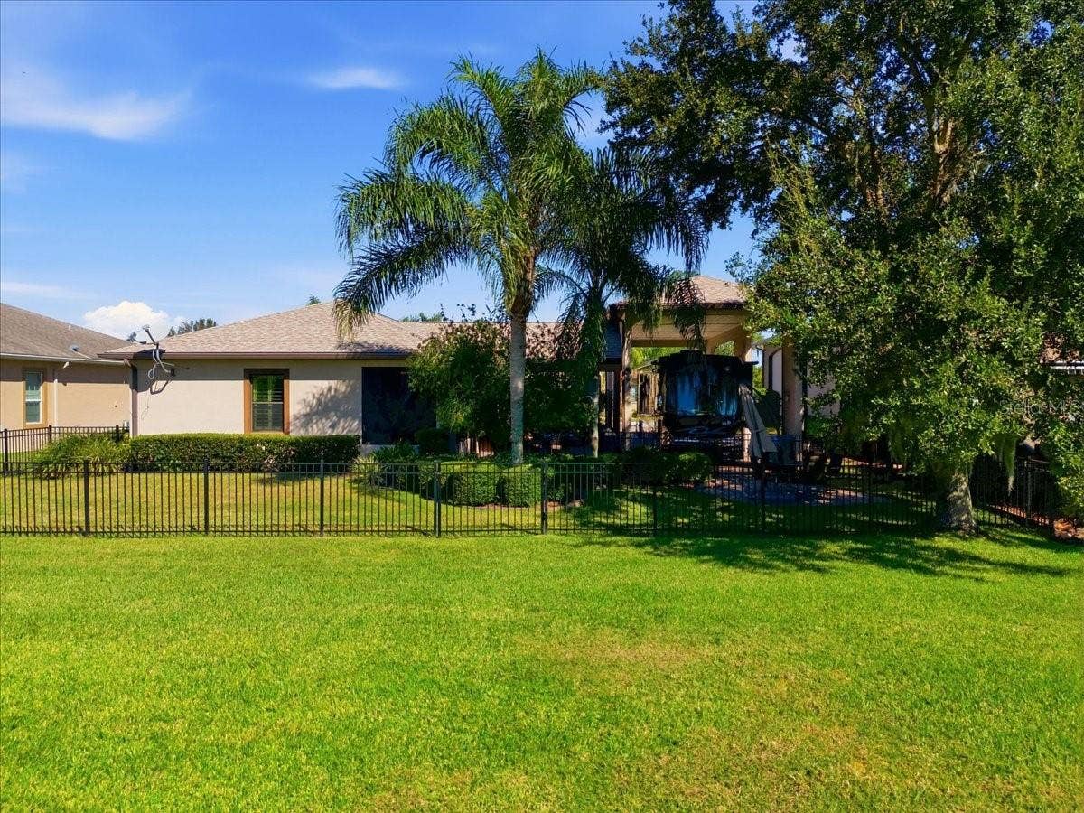 733 MEANDERING WAY, Polk City, FL 33868 733 MEANDERING WAY, Polk City, FL 33868