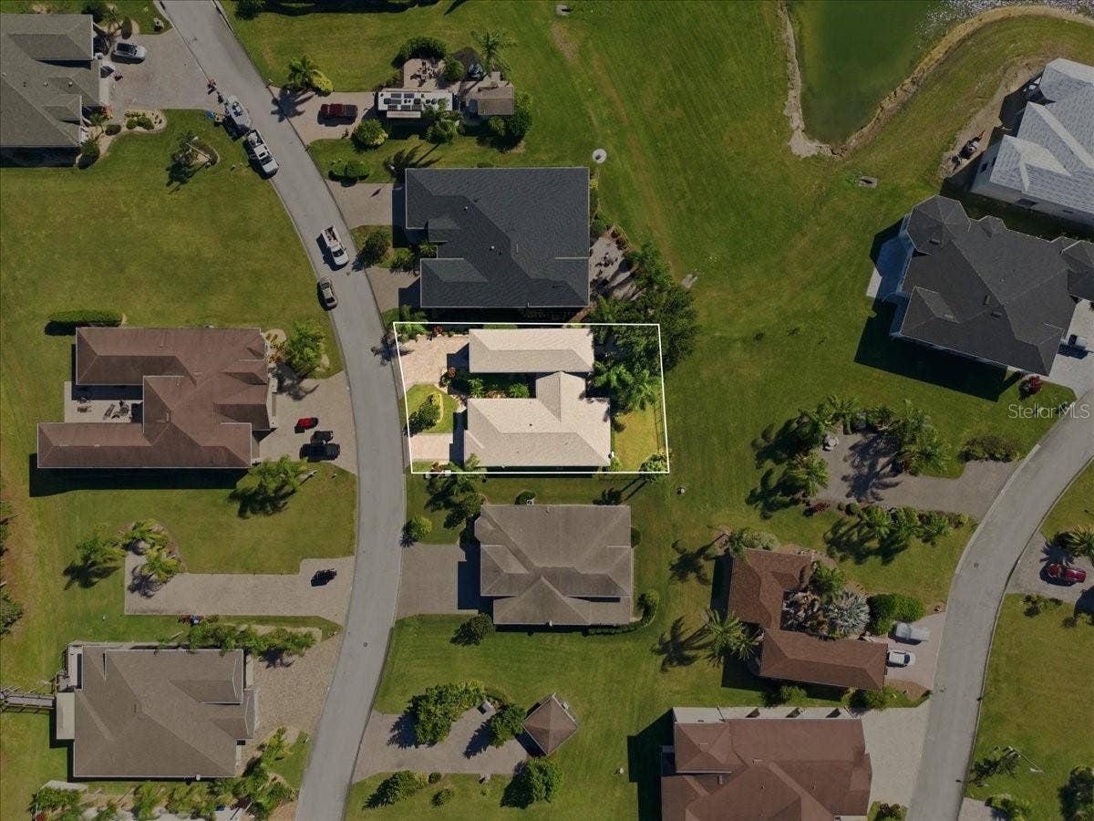733 MEANDERING WAY, Polk City, FL 33868 733 MEANDERING WAY, Polk City, FL 33868