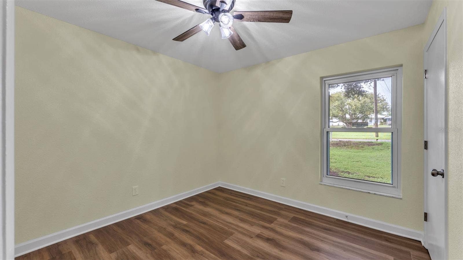 6000 CREWS LAKE ROAD, Lakeland, FL 33812
