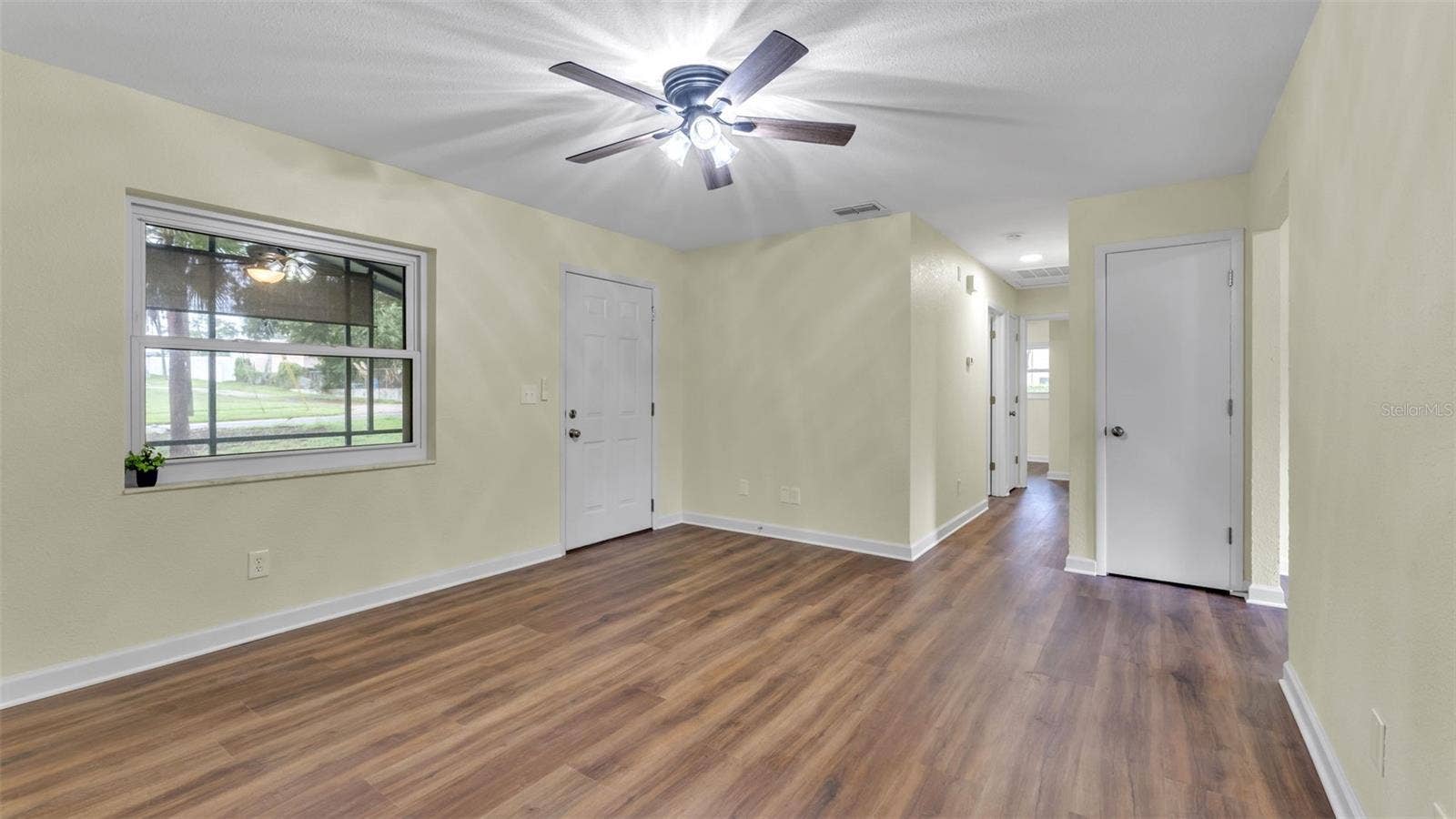 6000 CREWS LAKE ROAD, Lakeland, FL 33812