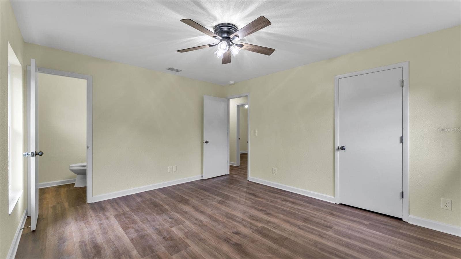 6000 CREWS LAKE ROAD, Lakeland, FL 33812