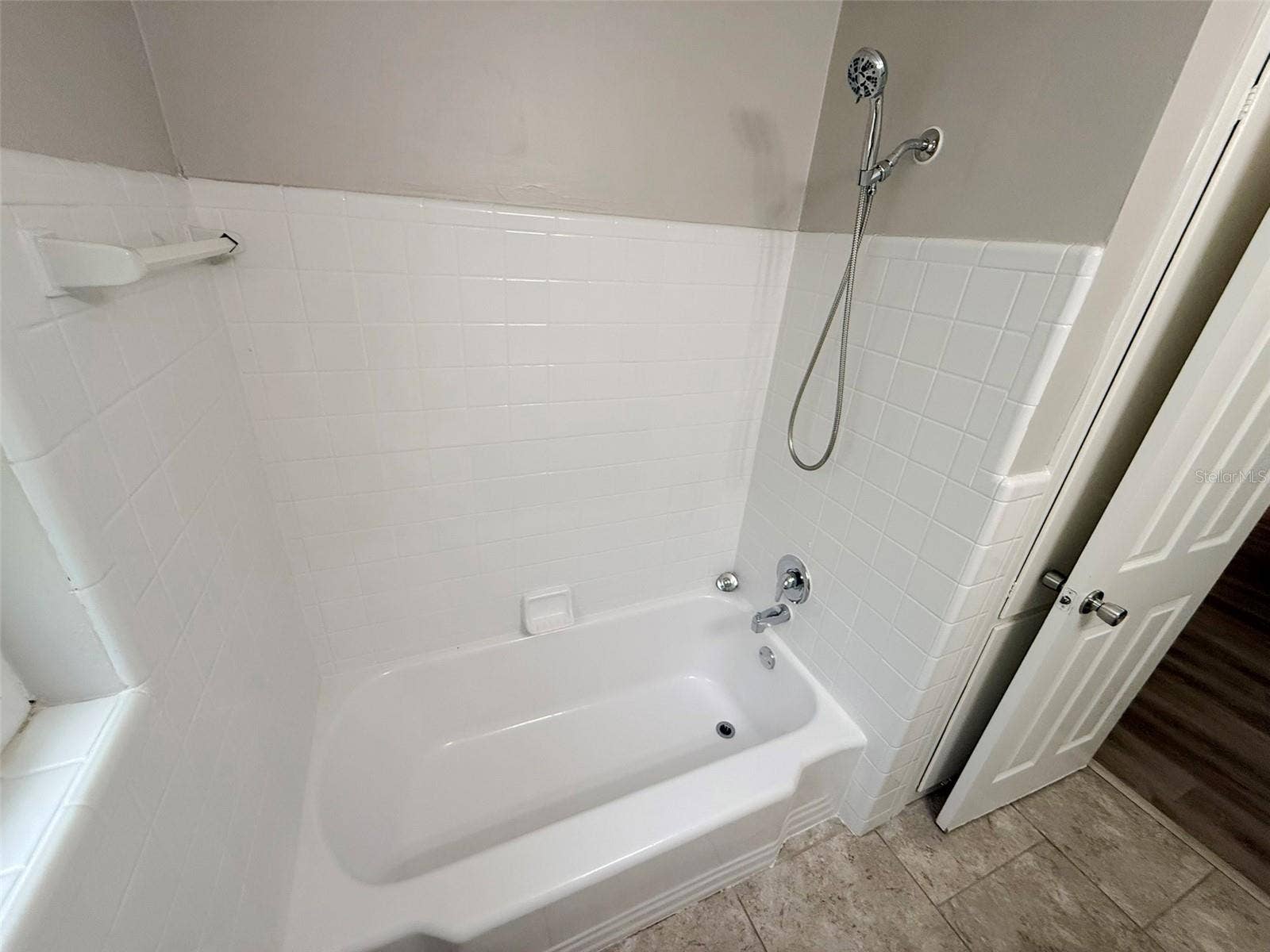1617 MOCKINGBIRD LANE, Lakeland, FL 33801 1617 MOCKINGBIRD LANE, Lakeland, FL 33801