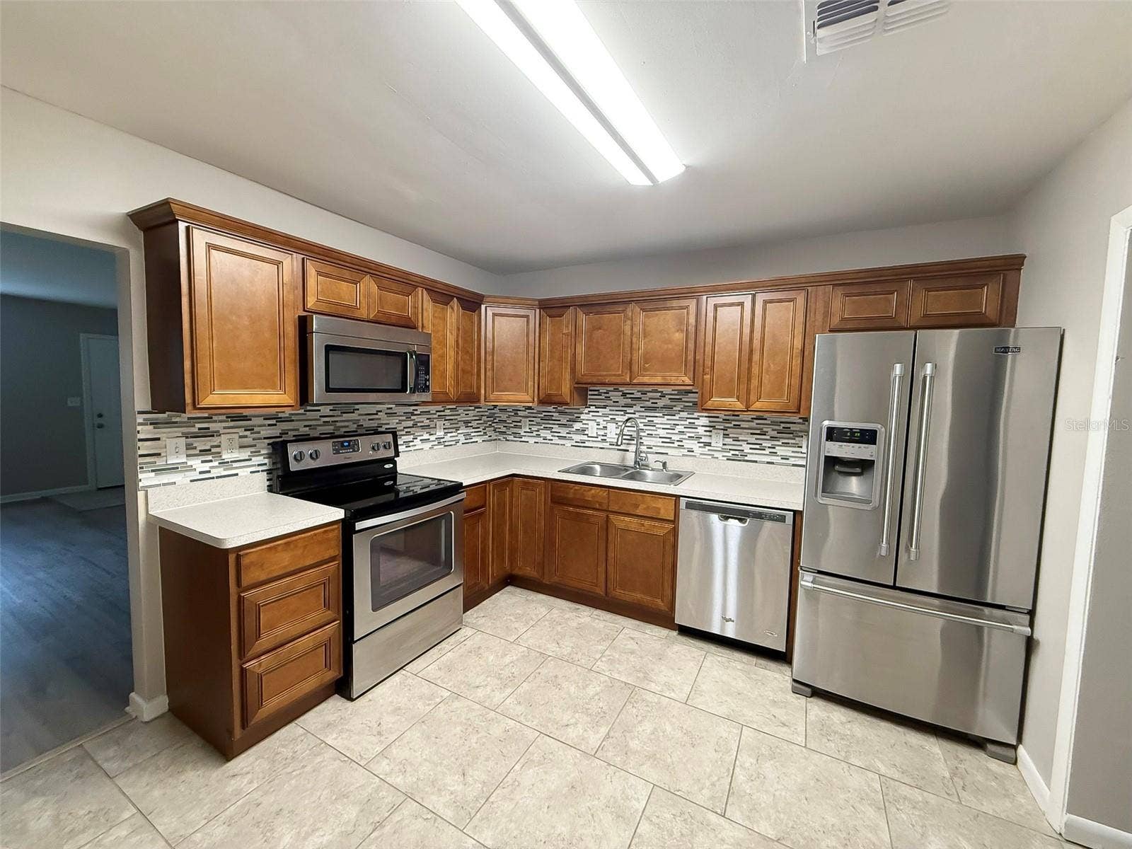 1617 MOCKINGBIRD LANE, Lakeland, FL 33801 1617 MOCKINGBIRD LANE, Lakeland, FL 33801