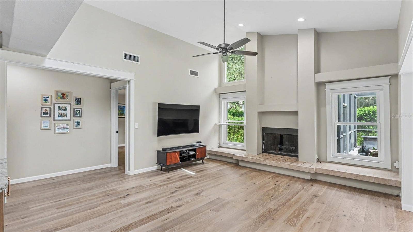 2712 LAUREL OAK DRIVE, Plant City, FL 33566
