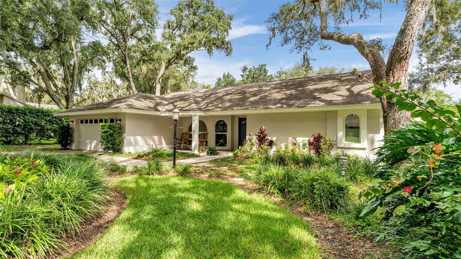 Property photo for 2712 LAUREL OAK DRIVE, Plant City, FL