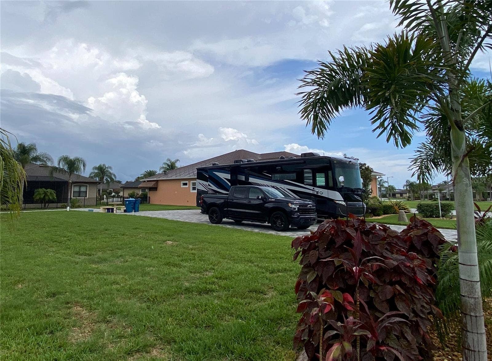 333 NOLANE LANE, Polk City, FL 33868 333 NOLANE LANE, Polk City, FL 33868