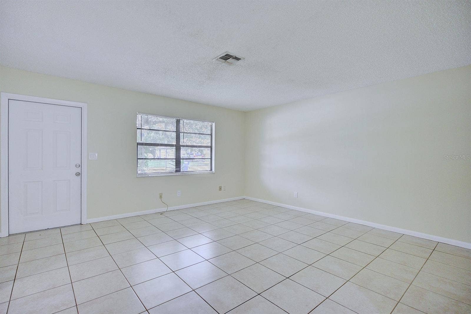 2118+2120 WIGHTMAN AVENUE, Sebring, FL 33870 2118+2120 WIGHTMAN AVENUE, Sebring, FL 33870