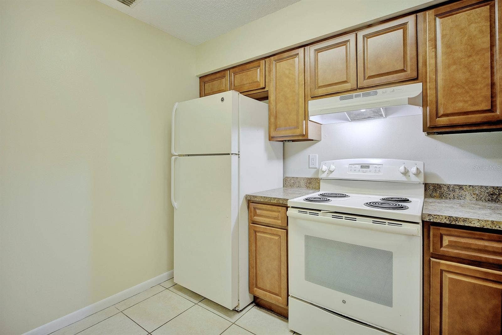 2118+2120 WIGHTMAN AVENUE, Sebring, FL 33870 2118+2120 WIGHTMAN AVENUE, Sebring, FL 33870