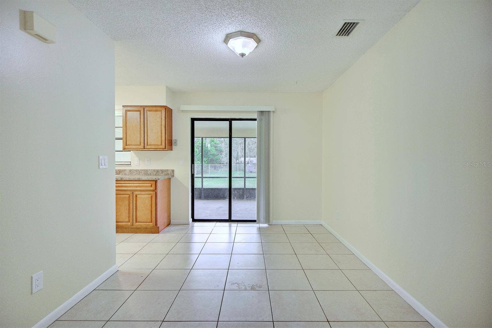 2118+2120 WIGHTMAN AVENUE, Sebring, FL 33870 2118+2120 WIGHTMAN AVENUE, Sebring, FL 33870