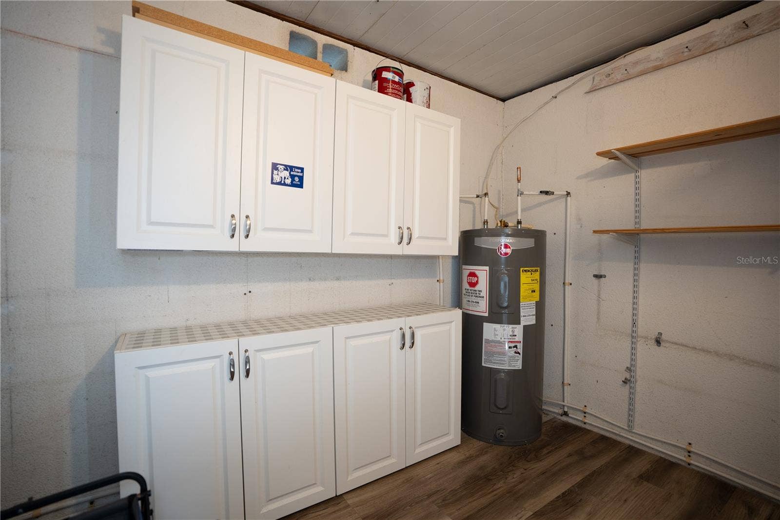 Utility and laundry room