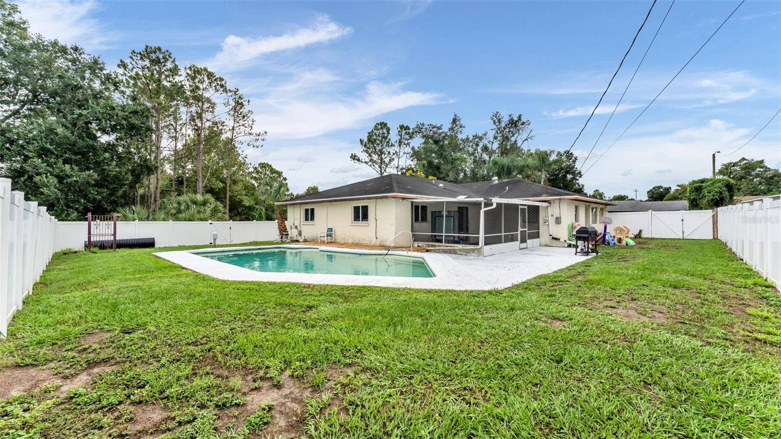 1330 AUBURN STREET, Lakeland, FL 33801