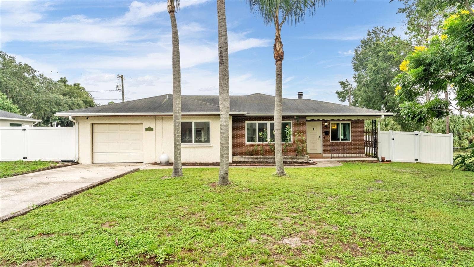 1330 AUBURN STREET, Lakeland, FL 33801