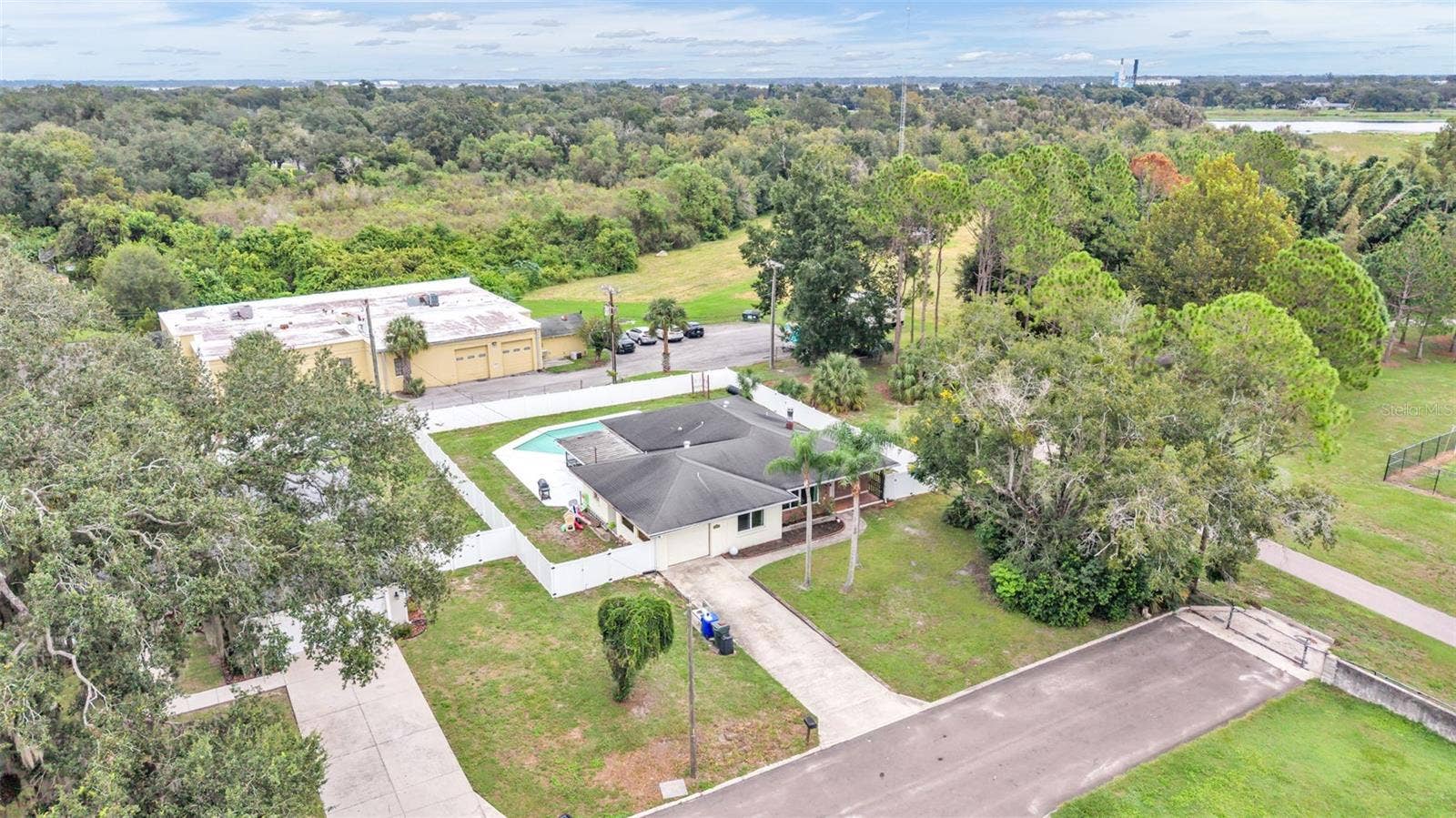 1330 AUBURN STREET, Lakeland, FL 33801