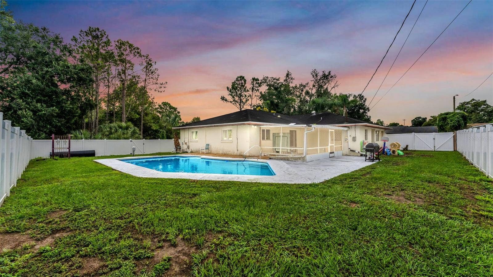 1330 AUBURN STREET, Lakeland, FL 33801