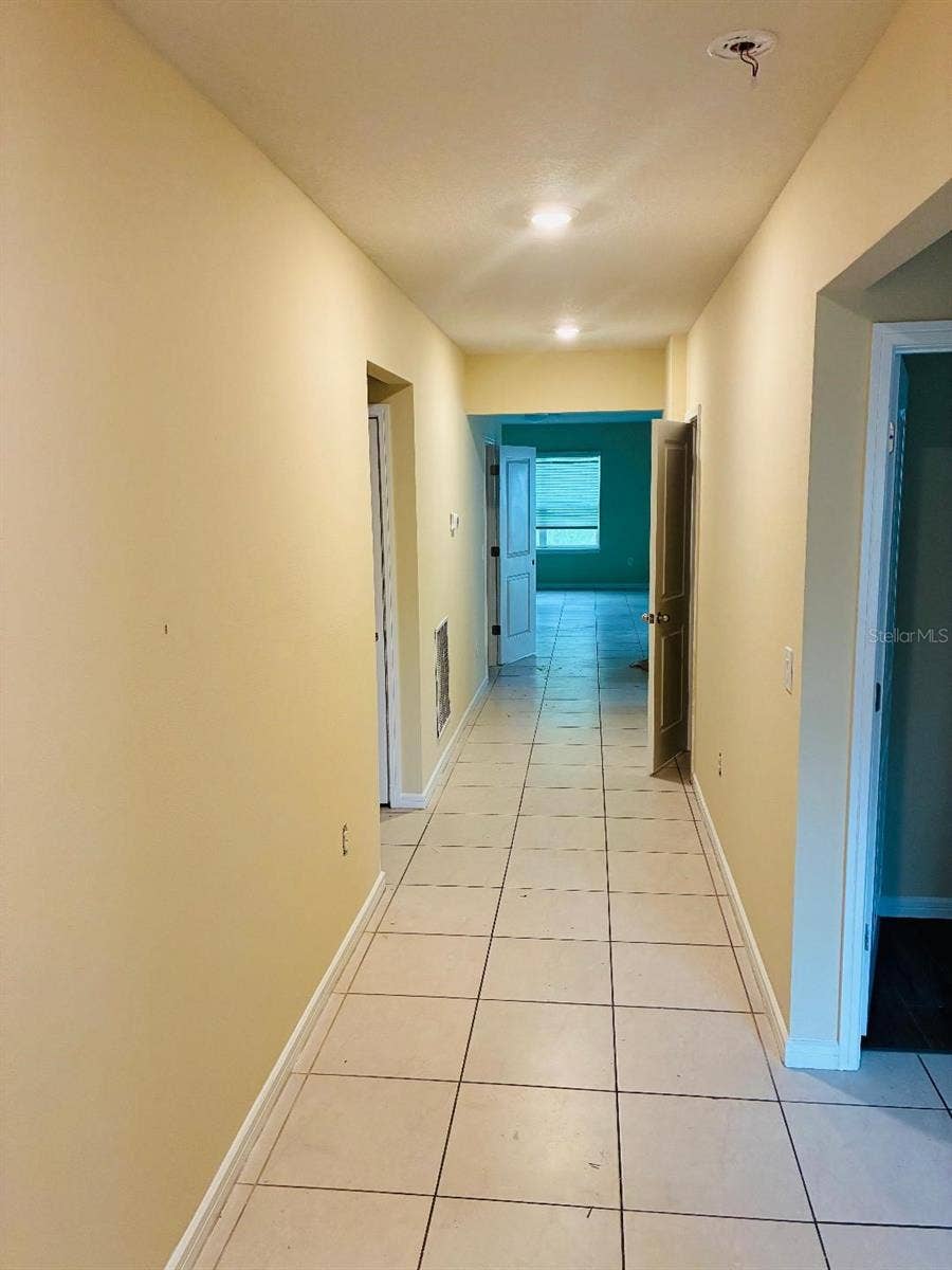 3841 INDIAN RIVER COURT, Lakeland, FL 33811 3841 INDIAN RIVER COURT, Lakeland, FL 33811