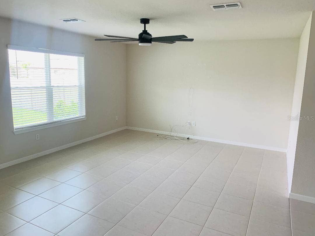 3852 INDIAN RIVER COURT, Lakeland, FL 33811 3852 INDIAN RIVER COURT, Lakeland, FL 33811