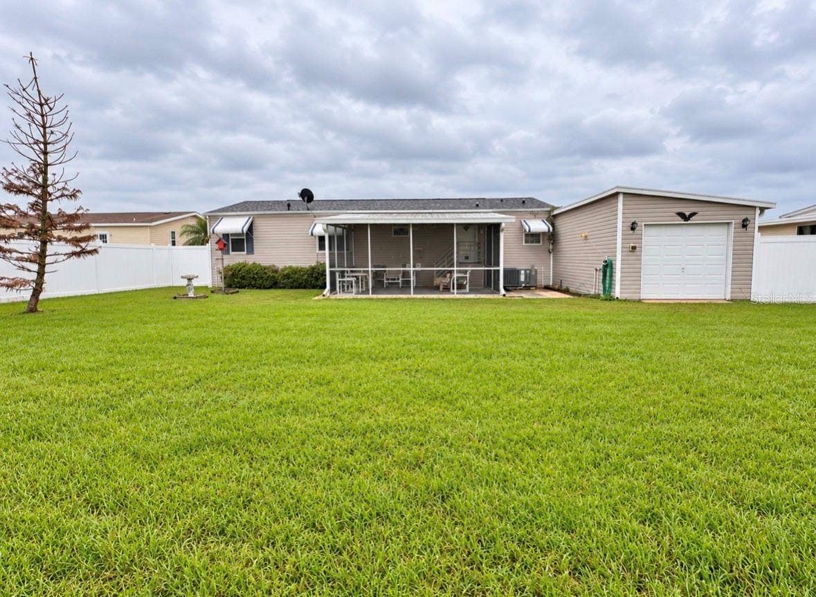 8335 MITCHALL DRIVE, Lakeland, FL 33809 8335 MITCHALL DRIVE, Lakeland, FL 33809