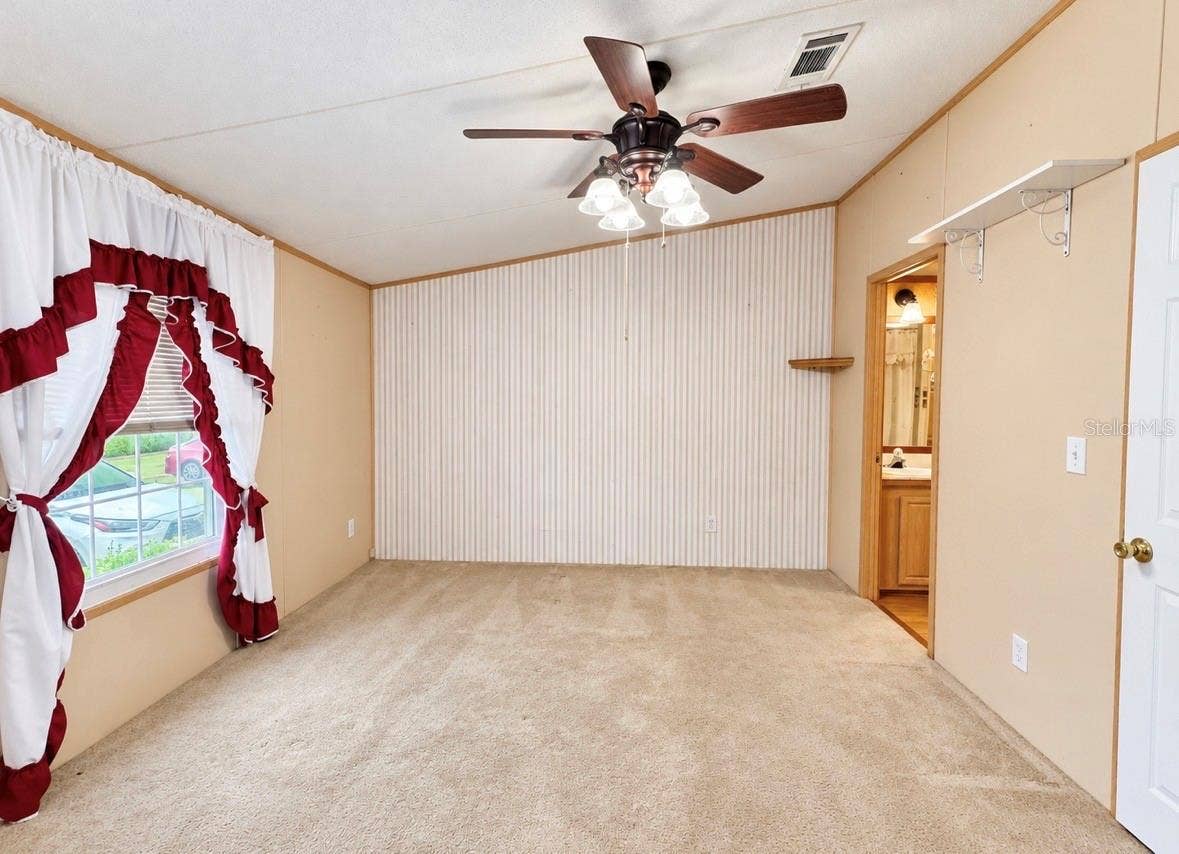 8335 MITCHALL DRIVE, Lakeland, FL 33809 8335 MITCHALL DRIVE, Lakeland, FL 33809
