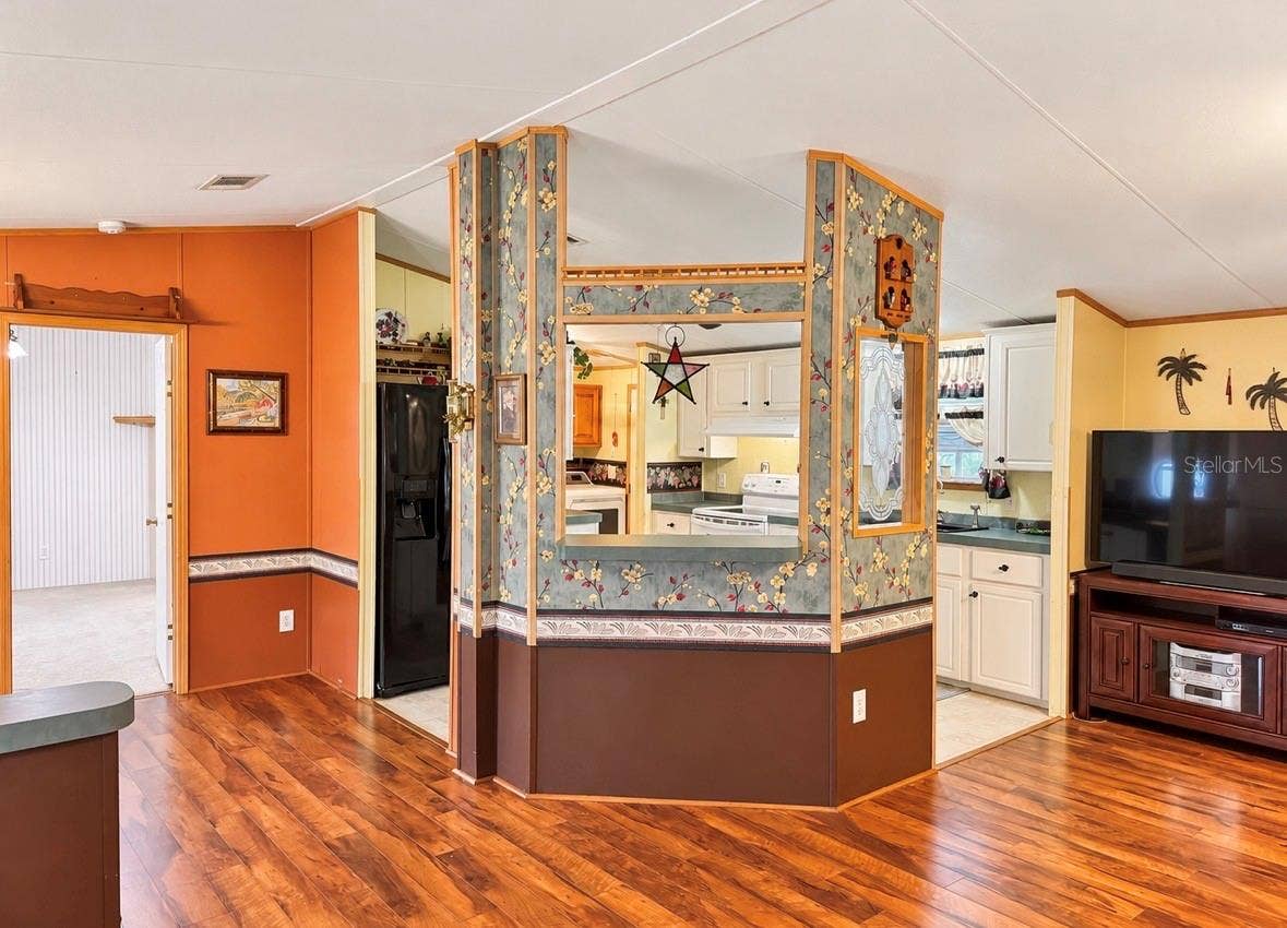 8335 MITCHALL DRIVE, Lakeland, FL 33809 8335 MITCHALL DRIVE, Lakeland, FL 33809