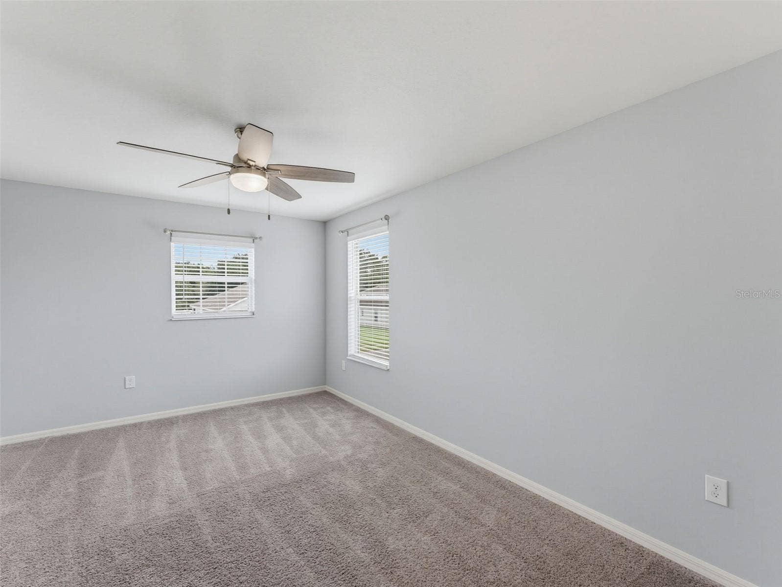 8151 WILDER LOOP, Lakeland, FL 33809 8151 WILDER LOOP, Lakeland, FL 33809