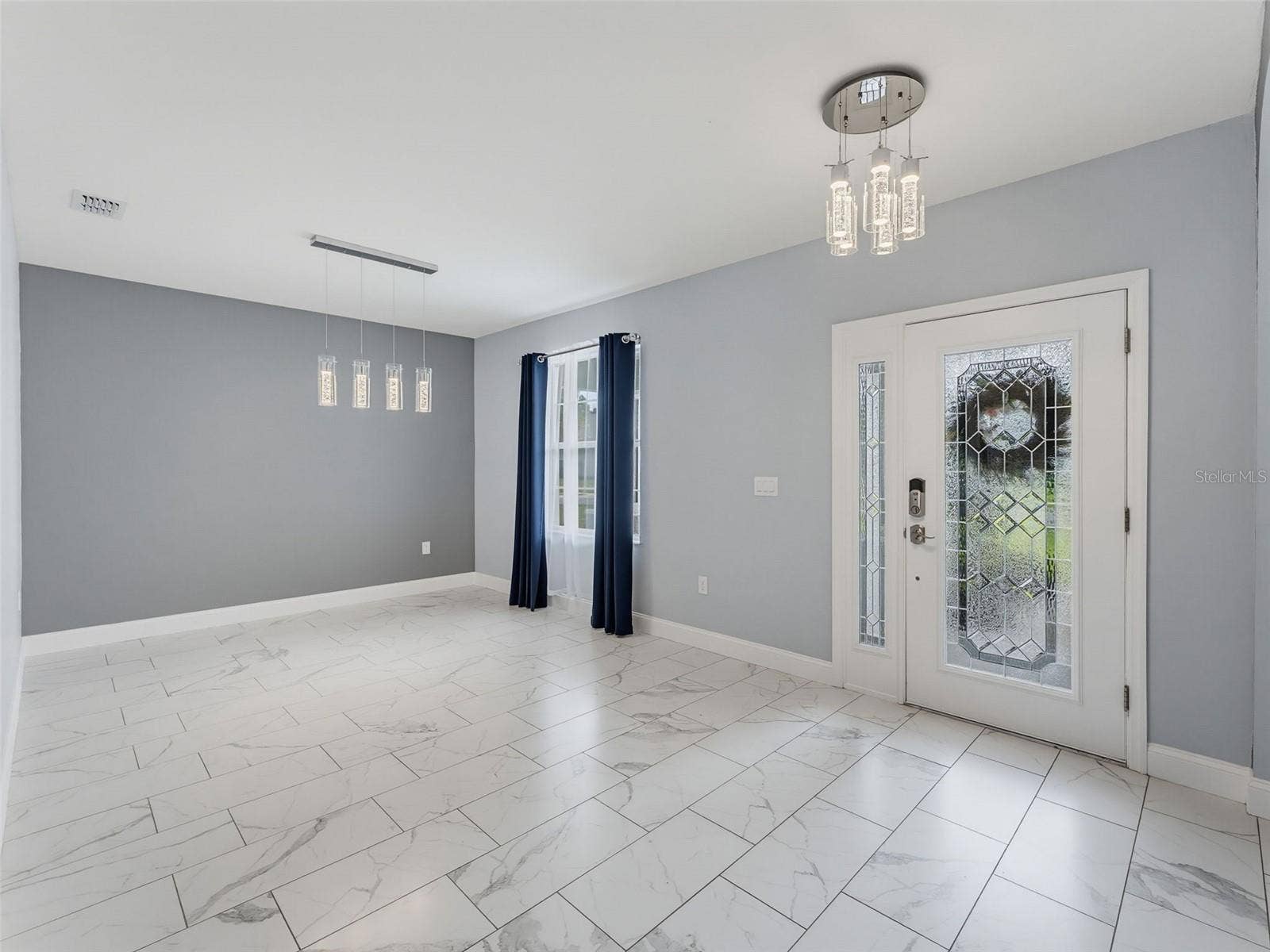 8151 WILDER LOOP, Lakeland, FL 33809 8151 WILDER LOOP, Lakeland, FL 33809