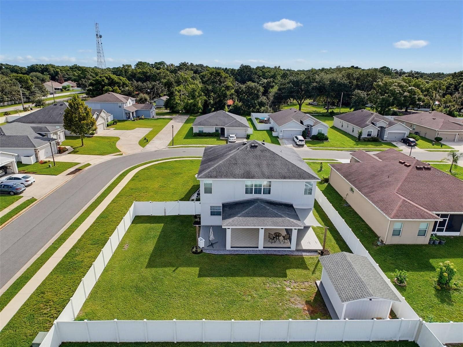 8151 WILDER LOOP, Lakeland, FL 33809 8151 WILDER LOOP, Lakeland, FL 33809