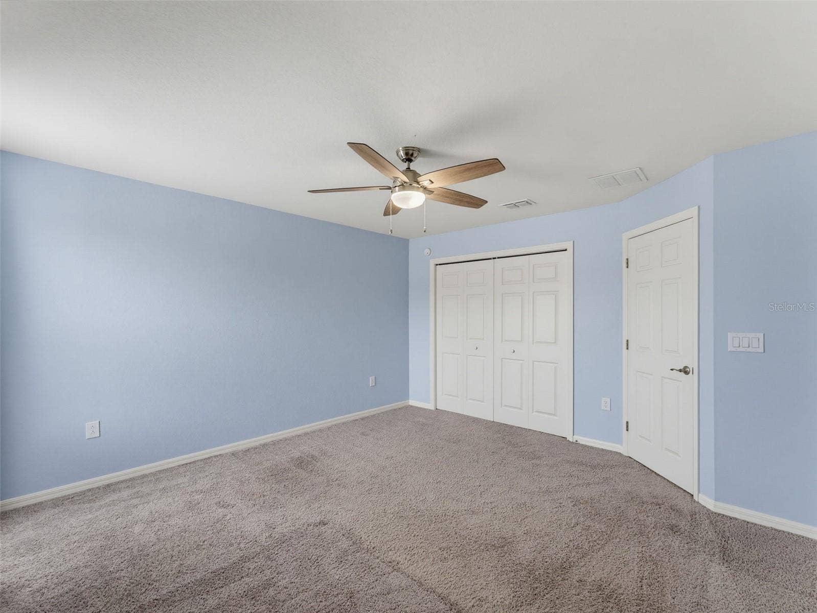 8151 WILDER LOOP, Lakeland, FL 33809 8151 WILDER LOOP, Lakeland, FL 33809