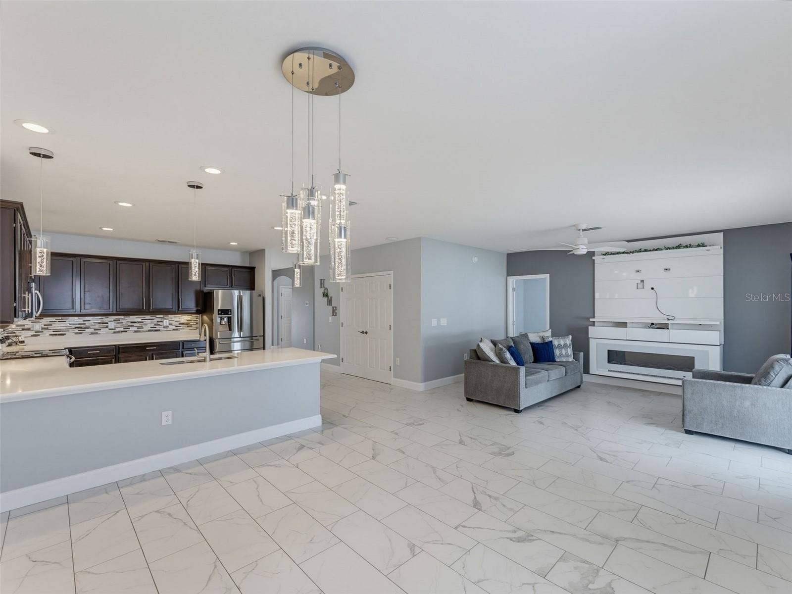 8151 WILDER LOOP, Lakeland, FL 33809 8151 WILDER LOOP, Lakeland, FL 33809