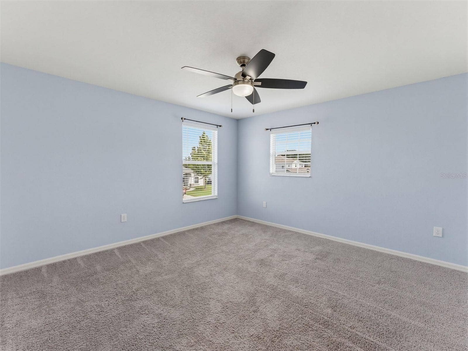 8151 WILDER LOOP, Lakeland, FL 33809 8151 WILDER LOOP, Lakeland, FL 33809