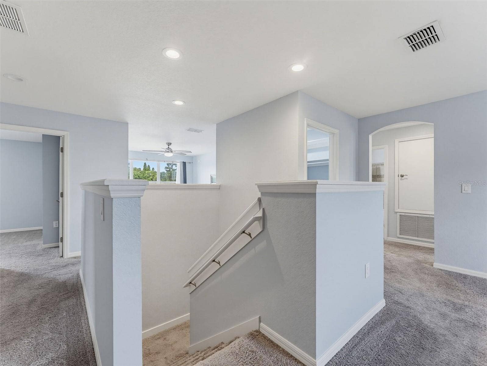 8151 WILDER LOOP, Lakeland, FL 33809 8151 WILDER LOOP, Lakeland, FL 33809
