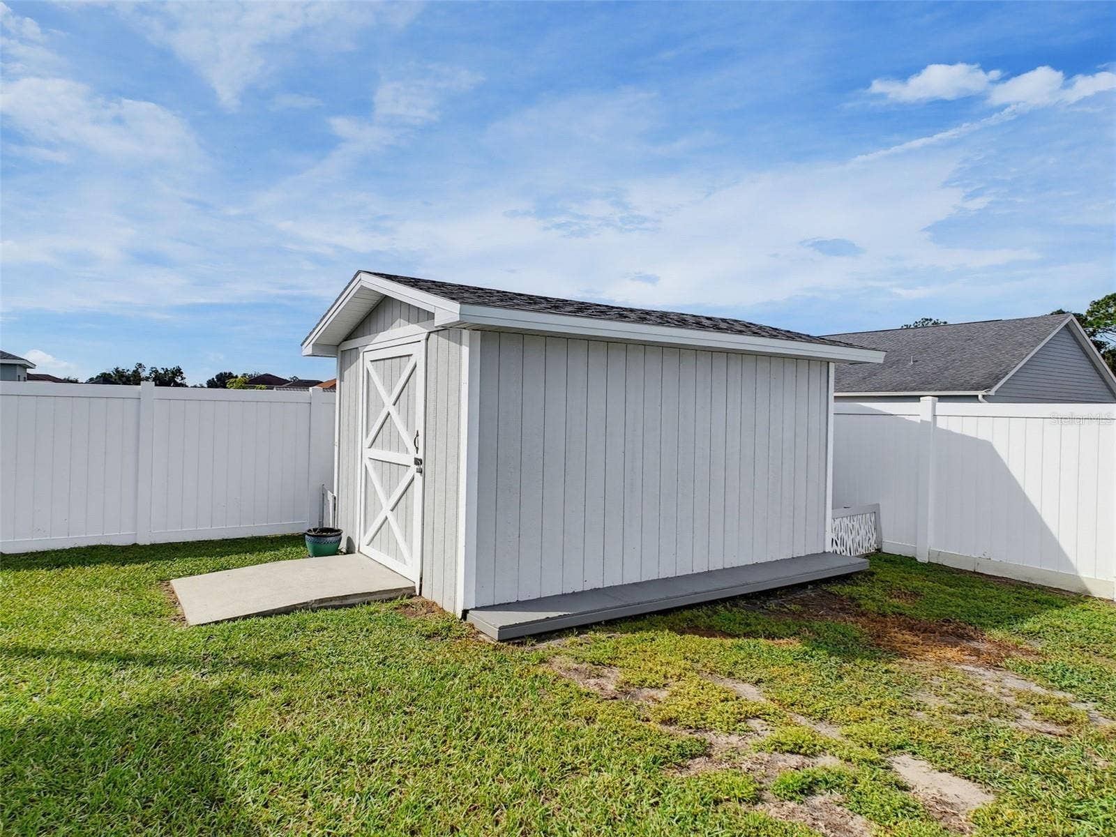 8151 WILDER LOOP, Lakeland, FL 33809 8151 WILDER LOOP, Lakeland, FL 33809