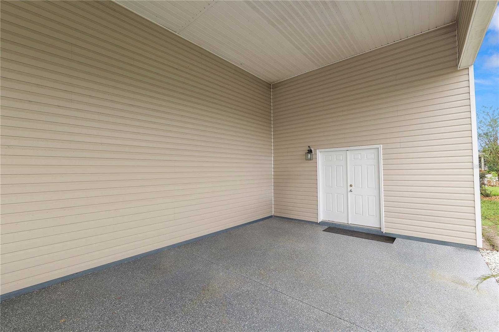 408 MOTORCOACH DRIVE S, Polk City, FL 33868
