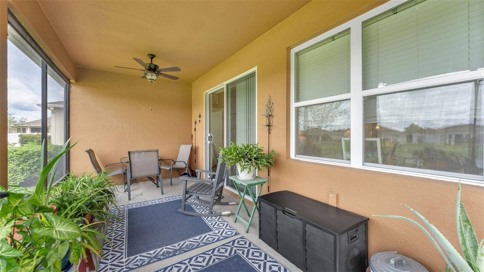 2595 CANYON CREST DRIVE, Lakeland, FL 33811 2595 CANYON CREST DRIVE, Lakeland, FL 33811