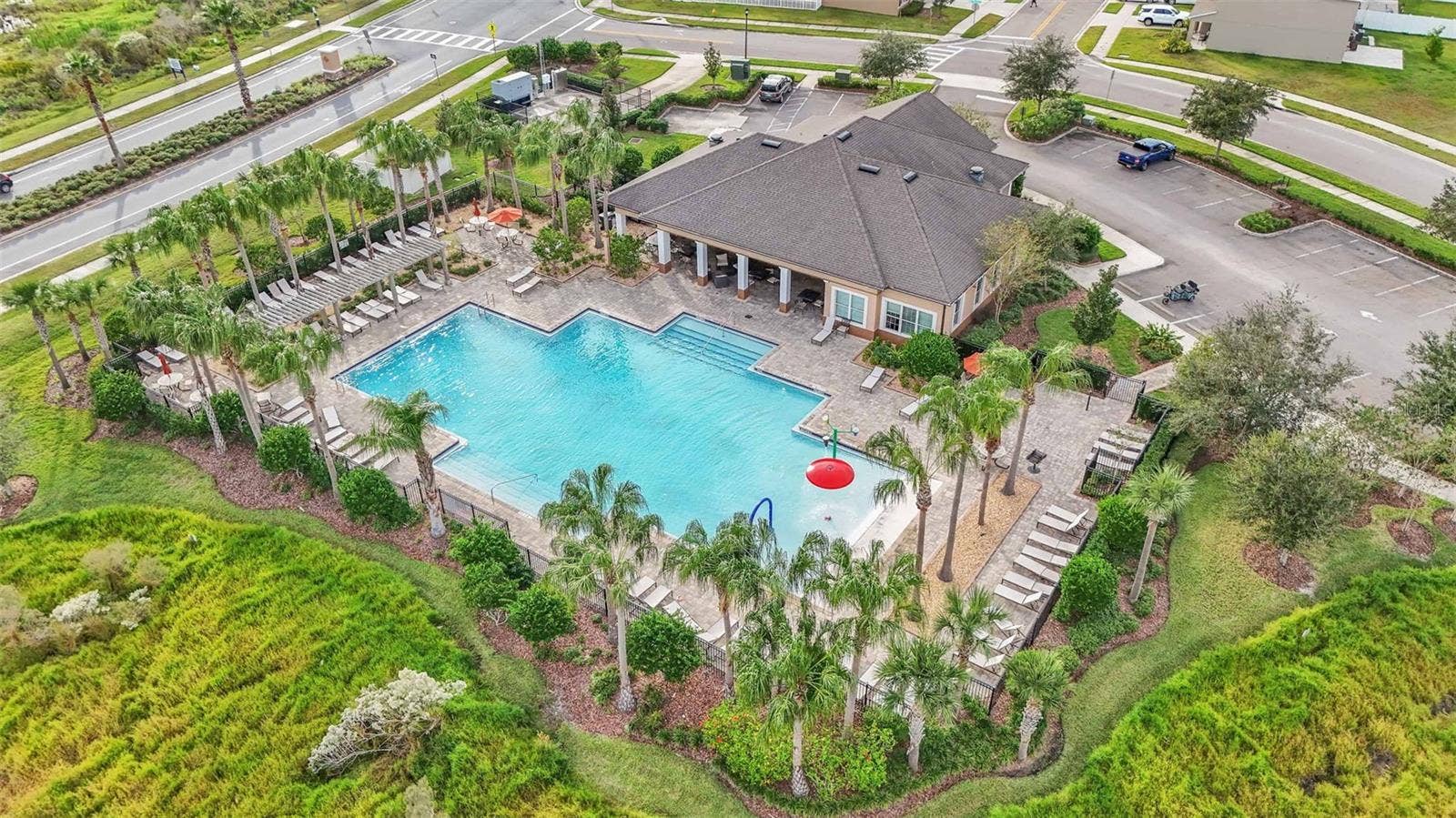 2595 CANYON CREST DRIVE, Lakeland, FL 33811 2595 CANYON CREST DRIVE, Lakeland, FL 33811