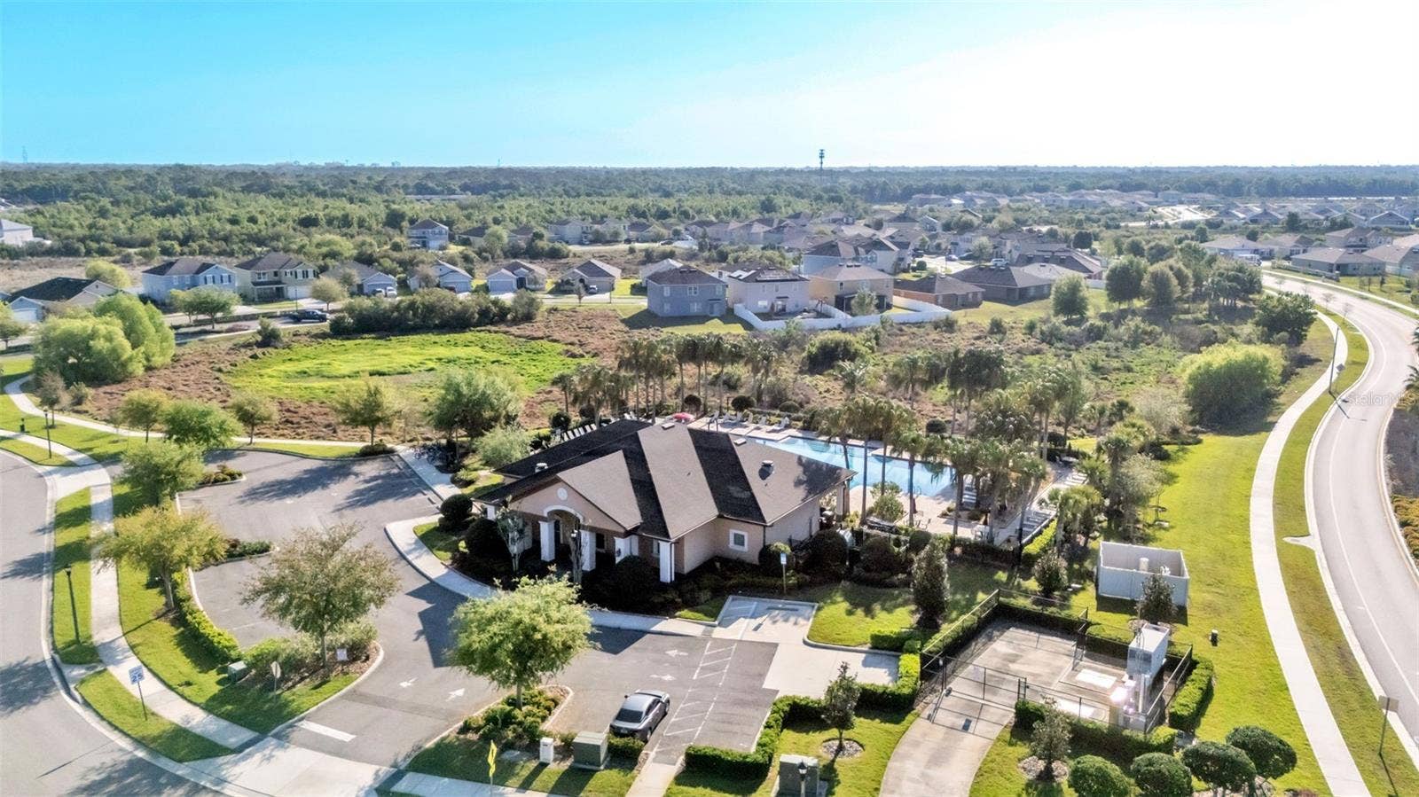 2595 CANYON CREST DRIVE, Lakeland, FL 33811 2595 CANYON CREST DRIVE, Lakeland, FL 33811