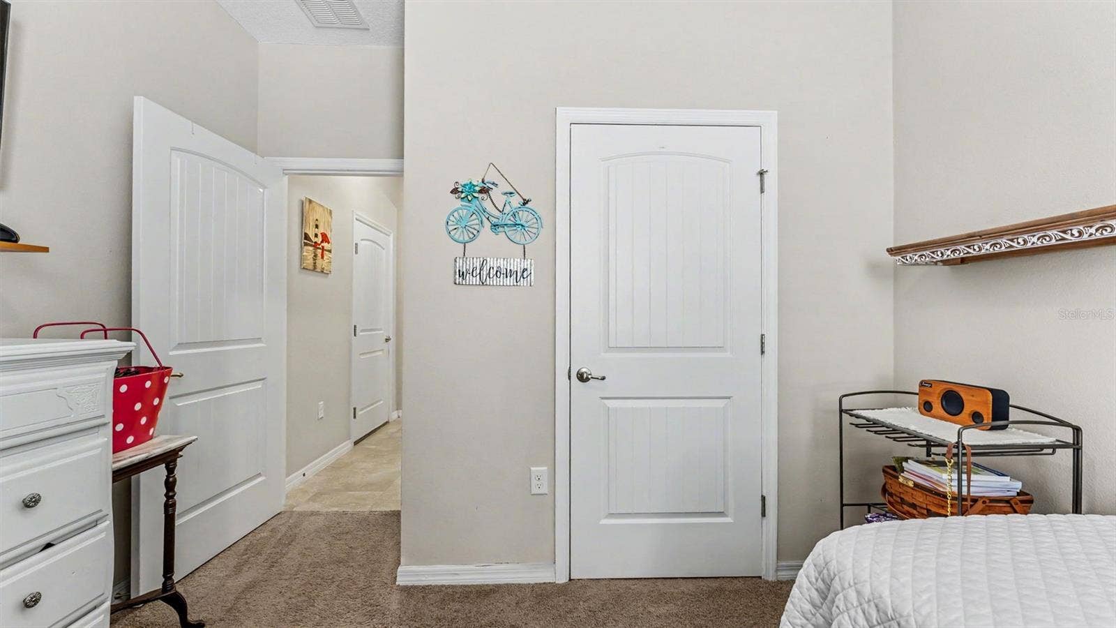 2595 CANYON CREST DRIVE, Lakeland, FL 33811 2595 CANYON CREST DRIVE, Lakeland, FL 33811