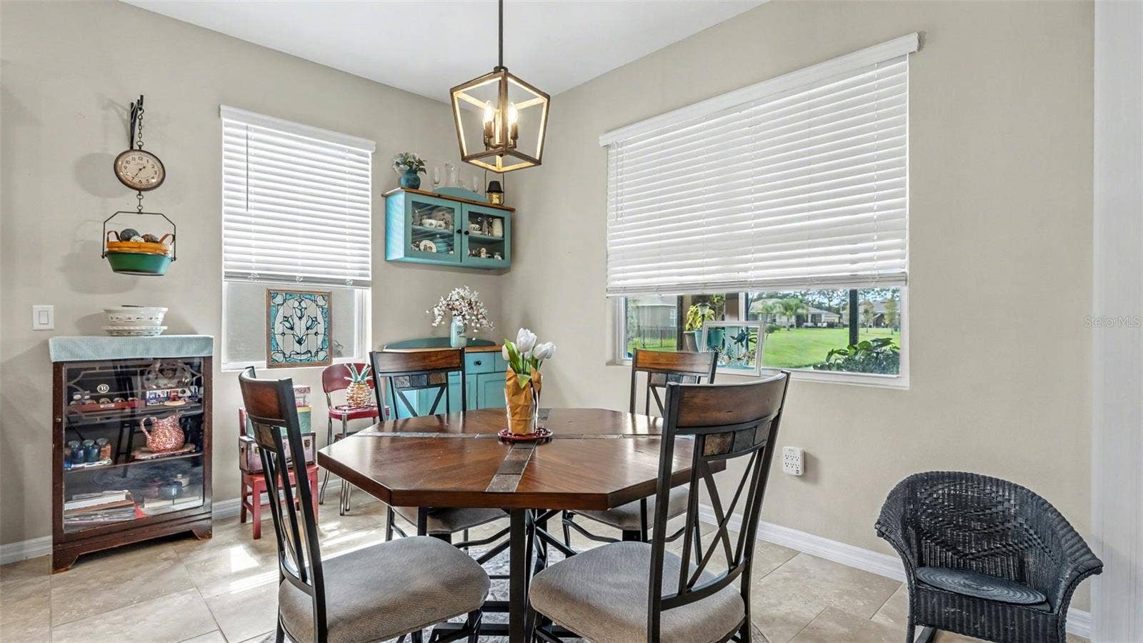 2595 CANYON CREST DRIVE, Lakeland, FL 33811 2595 CANYON CREST DRIVE, Lakeland, FL 33811