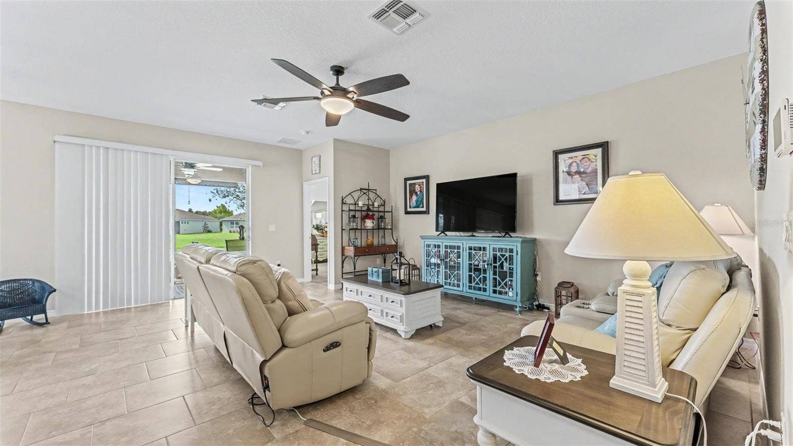 2595 CANYON CREST DRIVE, Lakeland, FL 33811 2595 CANYON CREST DRIVE, Lakeland, FL 33811