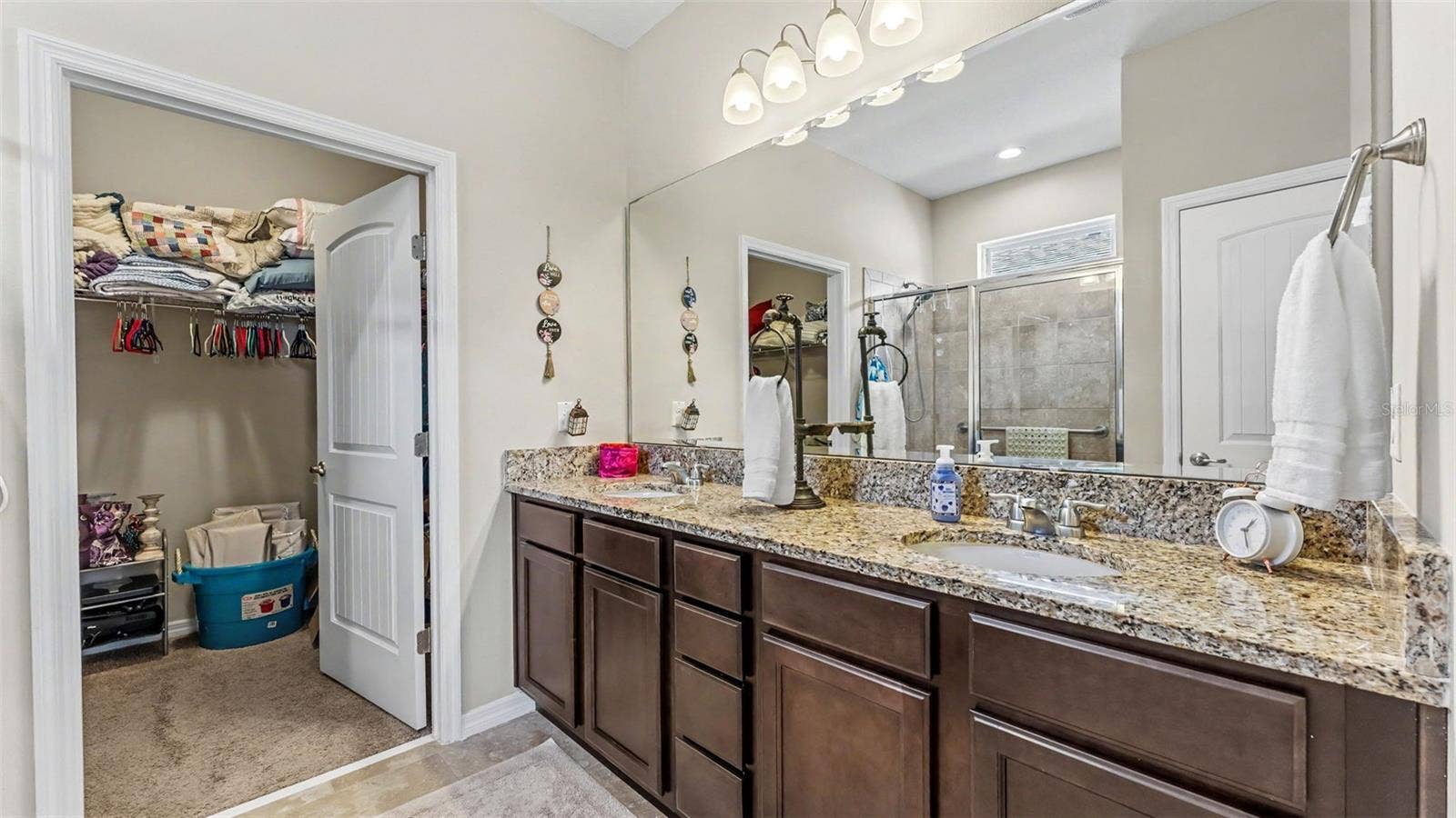 2595 CANYON CREST DRIVE, Lakeland, FL 33811 2595 CANYON CREST DRIVE, Lakeland, FL 33811