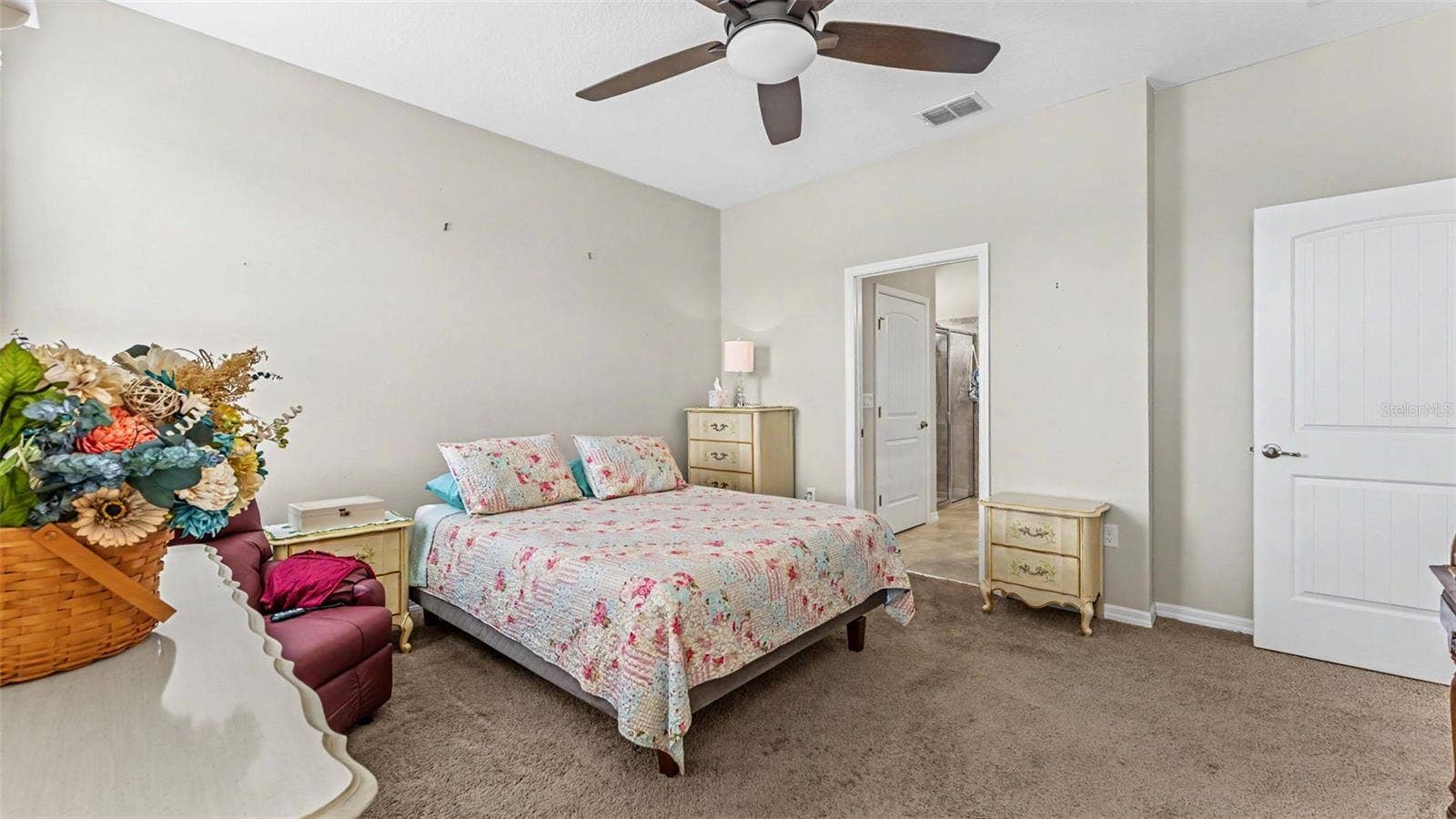 2595 CANYON CREST DRIVE, Lakeland, FL 33811 2595 CANYON CREST DRIVE, Lakeland, FL 33811