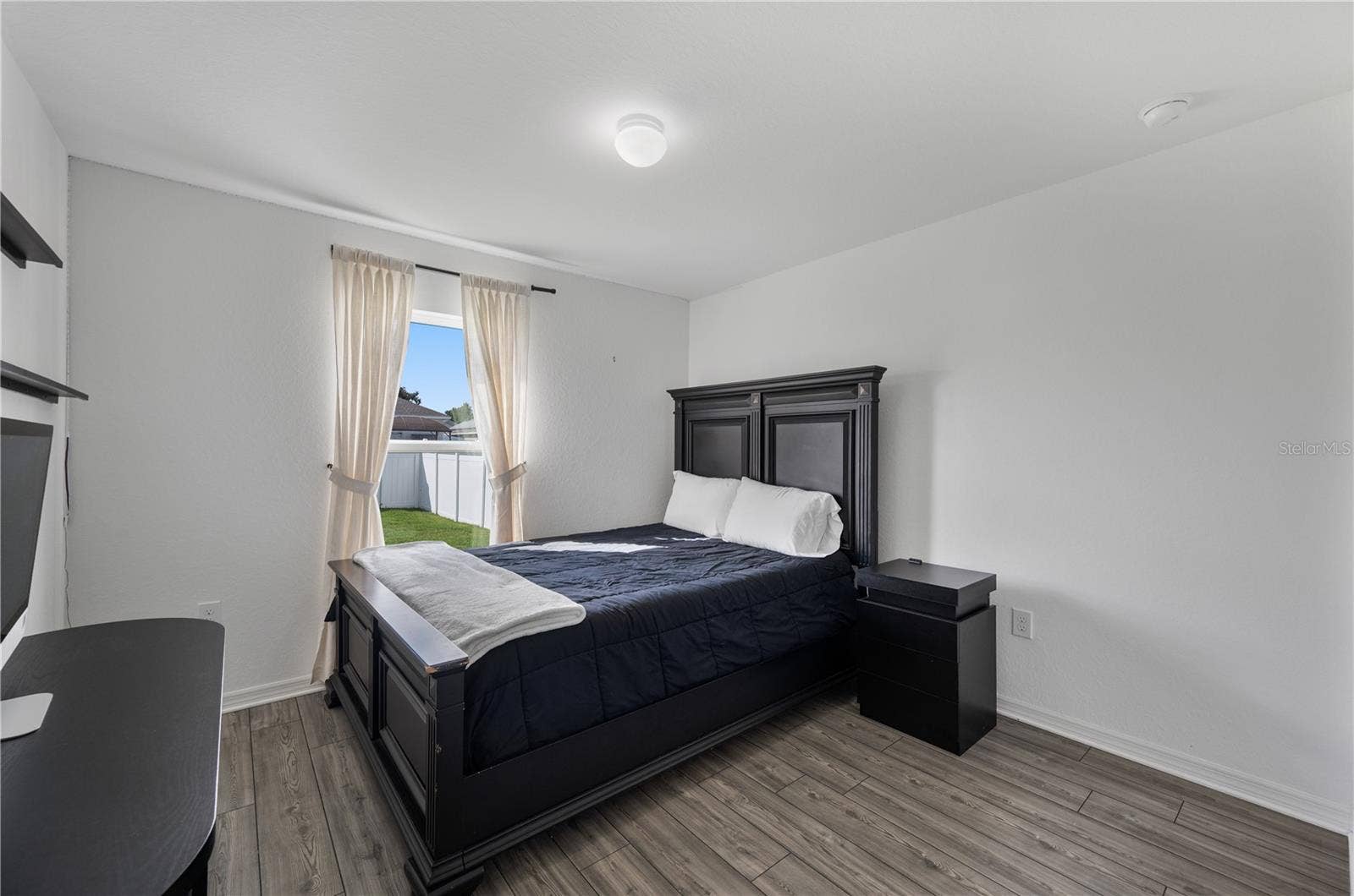 1279 PINTAIL PLACE, Lakeland, FL 33813 Bedroom #4 is well appointed and features large built in closet