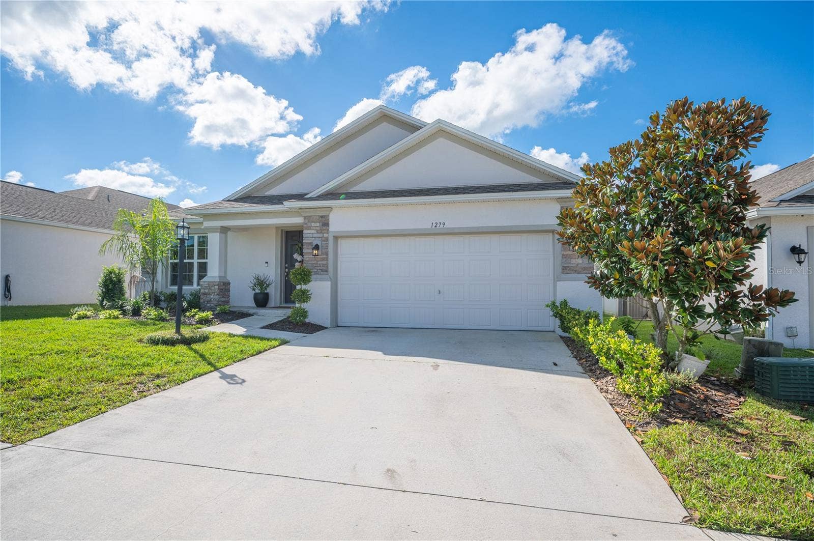 1279 PINTAIL PLACE, Lakeland, FL 33813 large 2 car garage